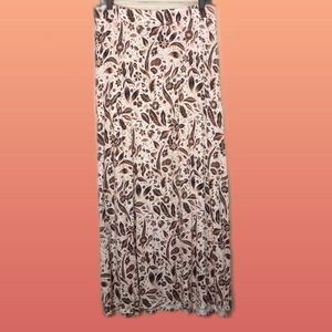 Lane Bryant knit maxi skirt, size 26/28.